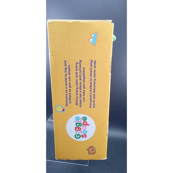 Giggle Scape Fidget Box 28-Piece Set For Ages 3+ Stretch Twist & Squeeze - Picture 4 of 8